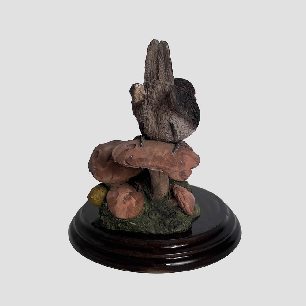 Wren On Toadstool Country Artists Bird Model
