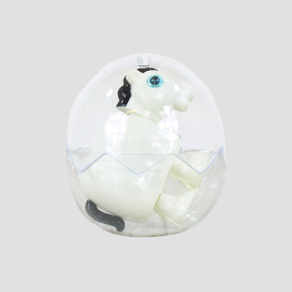 Wind Up Running Horse In Egg Shell Ball White