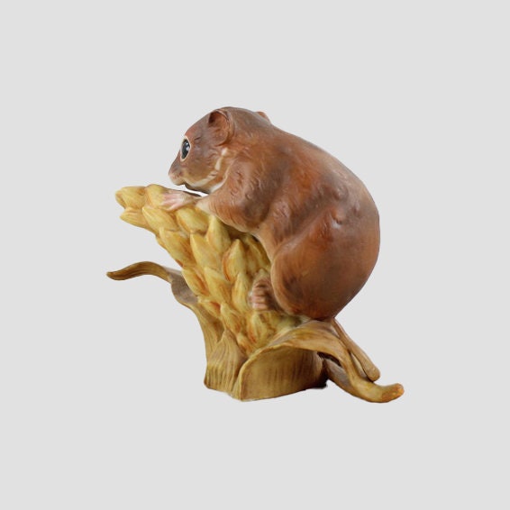 Mouse On Corn Pottery Wildlife Model