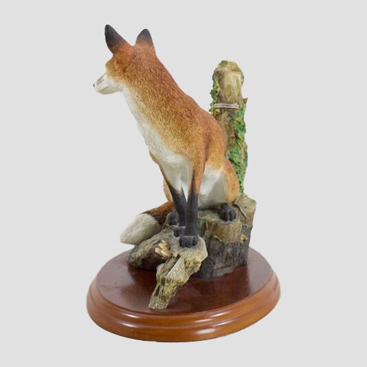 Sitting Safe Border Fine Arts Fox