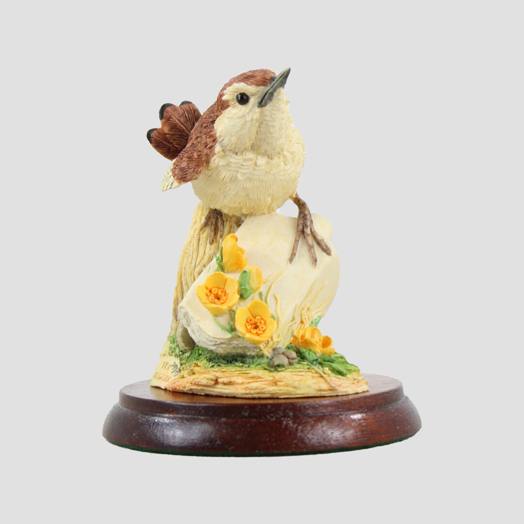 Wren On Porcelain Bottle Border Fine Arts Birds